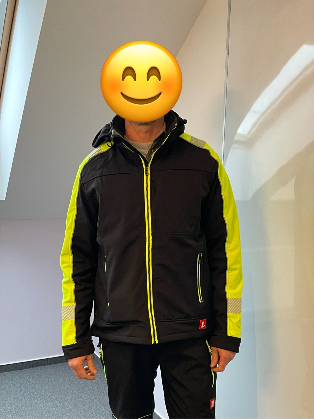 Urgent X-tech softshell kabát
