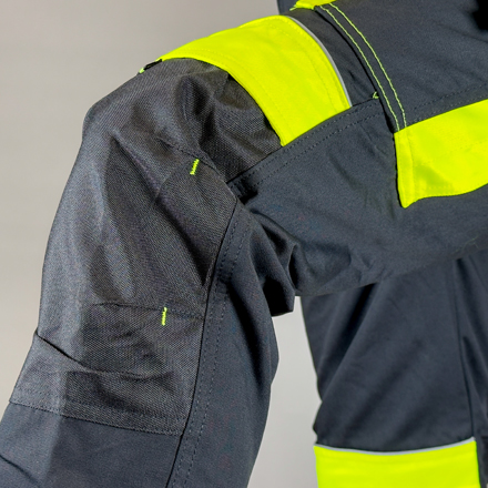 Erősített térdrész